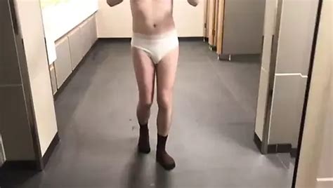 Vídeos de creadores de porno gay de Nicci The Sissy desnudos amateur gratis xHamster