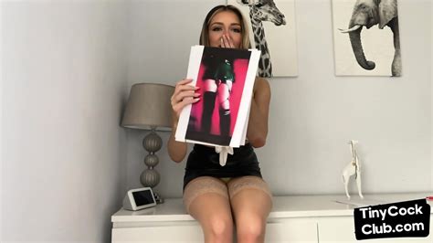 Amateur SPH Babe Disgracing Small Cocks In SPH Dirty Talk