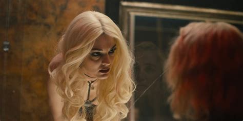 Nude Video Celebs Maika Monroe Sexy Watcher