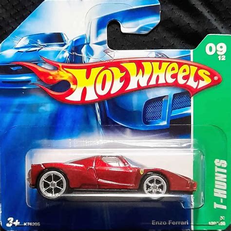 SUPER T HUNT Hot Wheels T HUNT Enzo Ferrari Universo Hot Wheels