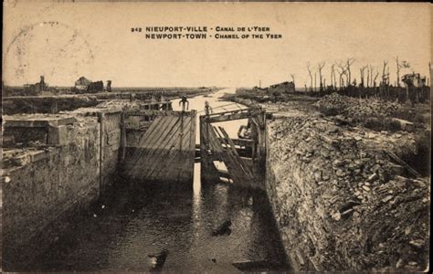 Ansichtskarte Postkarte Nieuwpoort Westflandern Canal Akpool De