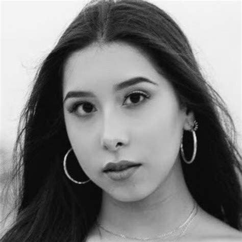 Daniela Gonzalez Youtube