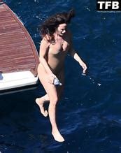 Elizabeth Reaser Sexy Seen Flaunting Her Hot Bikini Body On A Boat In Positano Aznude
