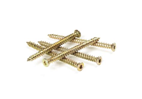 Нагель по бетону: основные принципы установки и использования