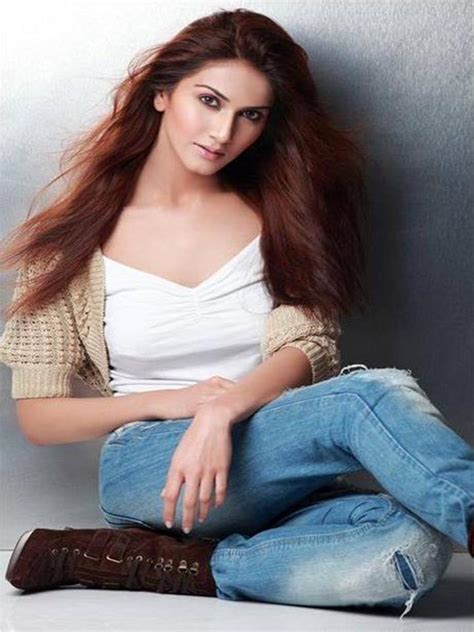 Hot Model Vanni Kapoor Amazing Photo Shoot All About Beautiful Girls