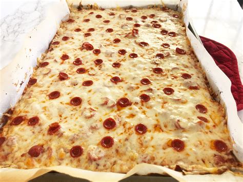 Southern Mom Loves: School Lunch Pizza Recipe!