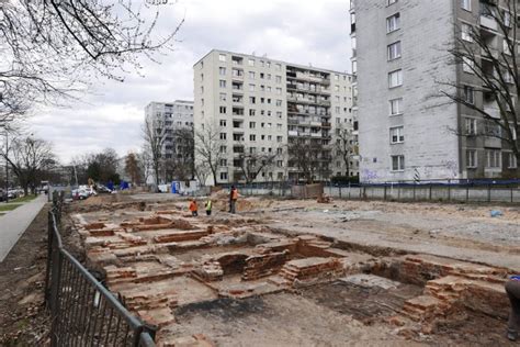 Przedwojenna Warszawa Odkryta Na Terenie Dawnego Getta Archeolodzy