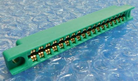 KEL 3305-018-011 カードエッジ コネクタ 4mmピッチ/18極 管理:KC635(コネクタ)｜売買されたオークション情報 ...