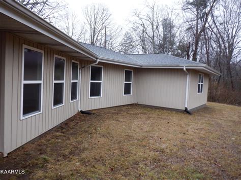 1169 Main St, Wartburg, TN 37887 - See Est. Value, Schools & More