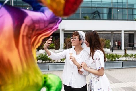 Hong Kongs Top Court Rules In Favor Of Legal Recognition For Same Sex Partnerships