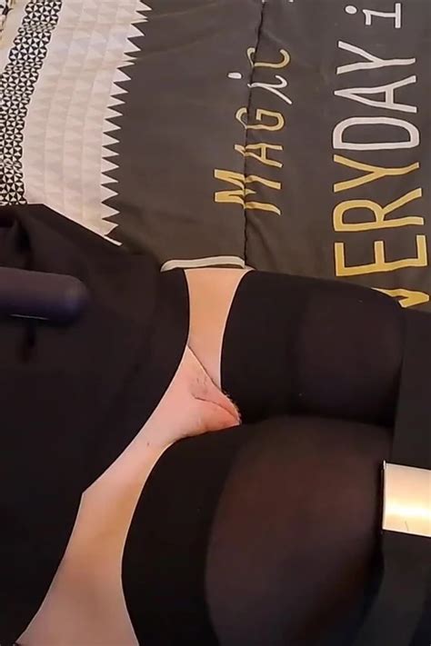 The Vibrator Makes Me Feel Good Amateur Porn Feat Sandra Falkenhauer By FapHouse XHamster