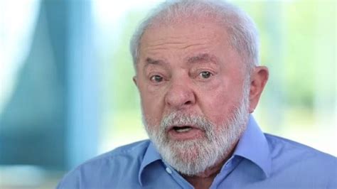 Lula diz que pode tentar reeleição em 2026 para evitar a volta de