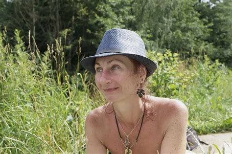 Beach Portrait 24 Nude Pics XHamster