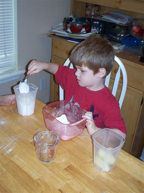 Chelsea Academy: Science Experiment - Mummified Apple
