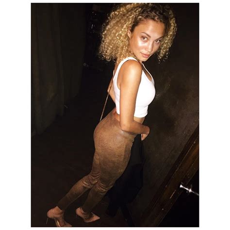 Naked Rose Bertram Added 07 19 2016 By K3