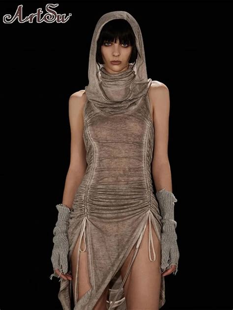 Мини-платье с капюшоном в стиле пустыни, без рукавов, в стиле панк ...