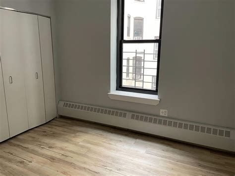 Protesters rally outside 90 church street nycha over housing delays 43