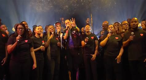 Coldplay Performs Choir Backed Version Of ‘fix You And ‘the Astronaut