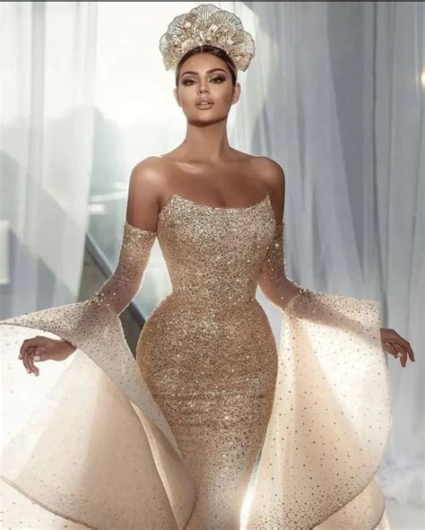 Pin On Hot Fashion Long Sleeve Bridal Gown Sparkle Wedding Dress Strapless Wedding Dress Mermaid