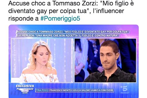 Barbara D Urso attacca la madre che insultò Tommaso Zorzi per aver fatto diventare gay il