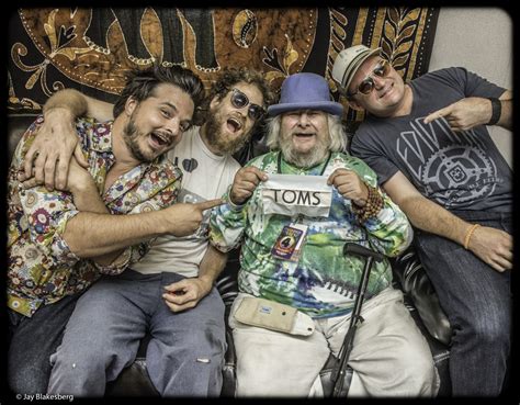 wavy gravy net worth