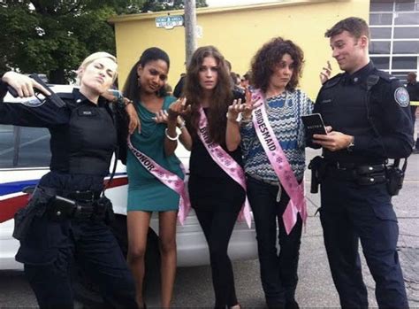 Annie Murphy In 2024 Rookie Blue Favorite Tv Shows Fangirl