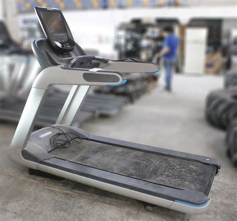 Precor Treadmill With P82 Display AF-BAC-EQ-007 - Precor Treadmill With ...
