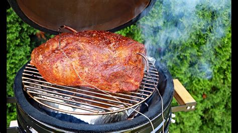 Pulled Pork How To Smoke Pork Shoulder By Customgrill Youtube