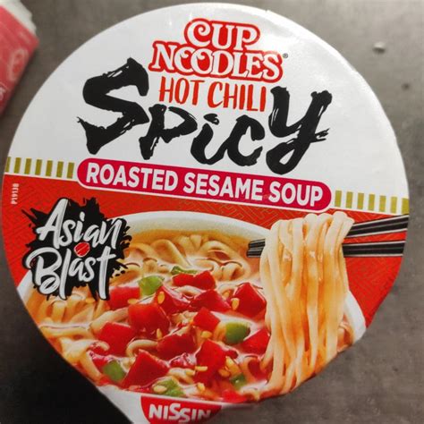 Cup Noodles Hot Chili Spicy Roasted Sesame Soup Nissin kalorie kJ a nutriční hodnoty
