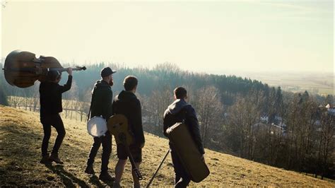 DeSchoWieda - So und ned anders - YouTube