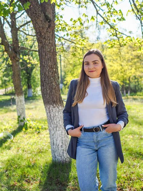 Нашите студенти - University of sleep and parenting