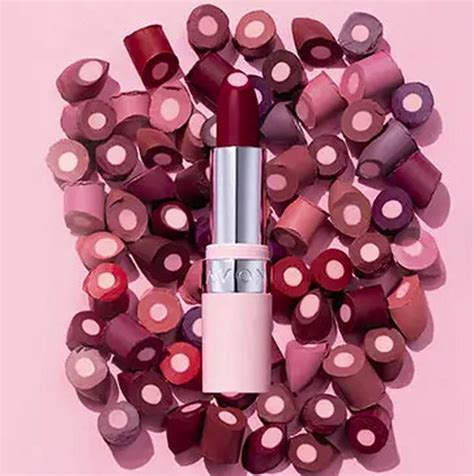 Матова губна помада з гіалуроновою кислотою «супер зволоження» — ціна ...