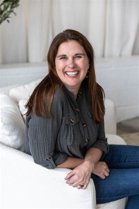 Jen Honeycutt Photography - https://jenhoneycuttphotography.com/2020/10