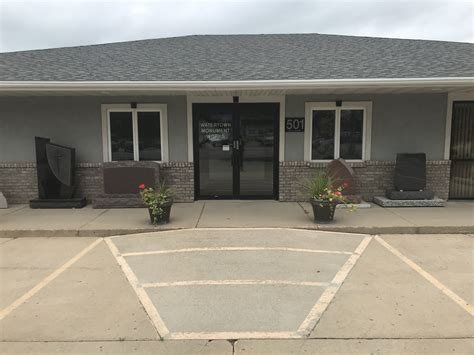 Latest Death Notices and Memorial Services in Watertown 1