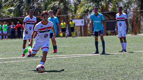 Sub 15 E Sub 17 Do Botafogo Vencem E Jogam Por Vaga Nas Quartas Do