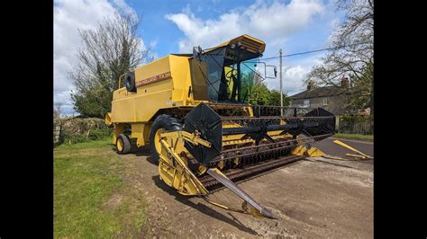 NEW HOLLAND TX34 COMBINE HARVESTER WALKAROUND YouTube