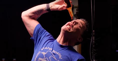 Hot Ones Season Finale Watch Steve O Pour Hot Sauce Into His Eye Maxim