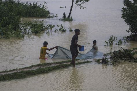 Bangladesh floods impact more than 100,000 | Daily Sabah