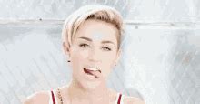 Miley Cyrus Hot GIFs Tenor