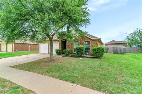 1218 Mule Deer Dr Arlington Tx 76002 Mls 20583523 Trulia