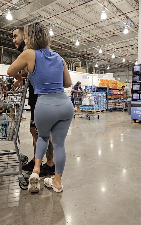 Latina Big Booty Spandex Leggings Yoga Pants Forum