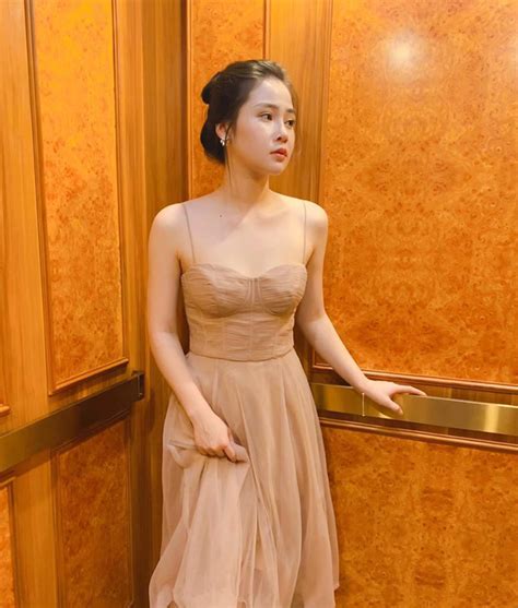 Vẻ đẹp của hot girl số Đà thành Thái Thảo Nguyên