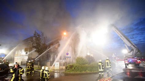 Hoher Sachschaden Nach Brand In Wohnhaus