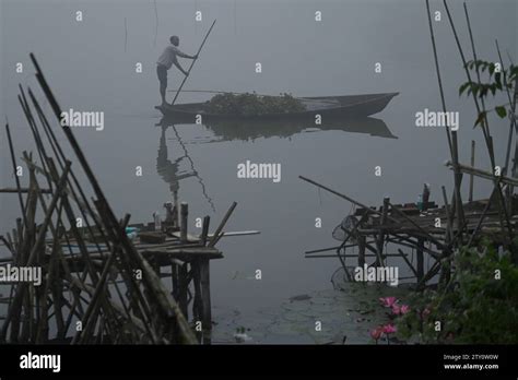 Mbb College Lake Hi Res Stock Photography And Images Alamy