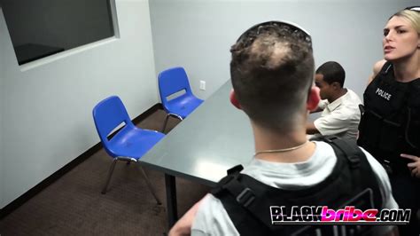 Officer Green Makes Horny Suspect Bang Officer Jane Hard And Deep