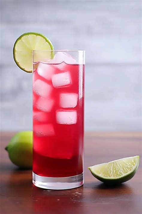 Cape Cod Drink Recipe | Mix That Drink