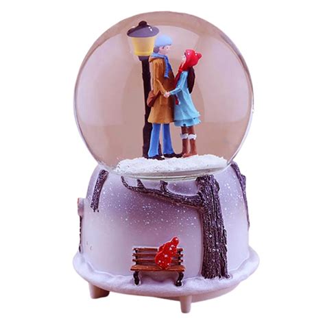 Музыкальный хрустальный шар Красивая пара Снежный шар A1014