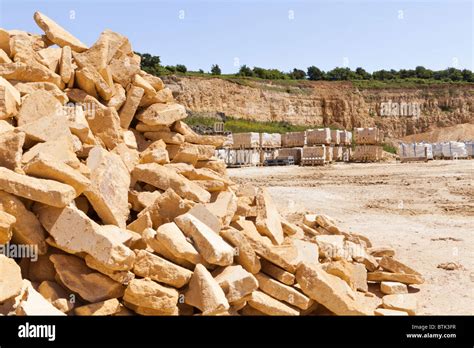 Cotswold Limestone From The Inferior Oolite Of Middle Jurassic Age In