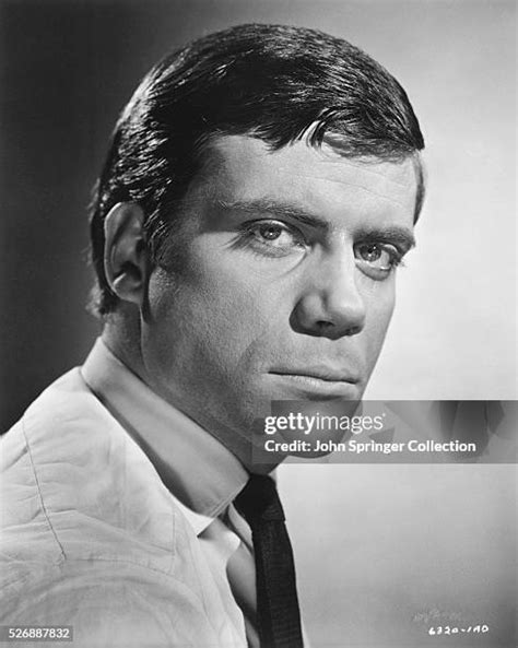 1362 Oliver Reed Photos And High Res Pictures Getty Images