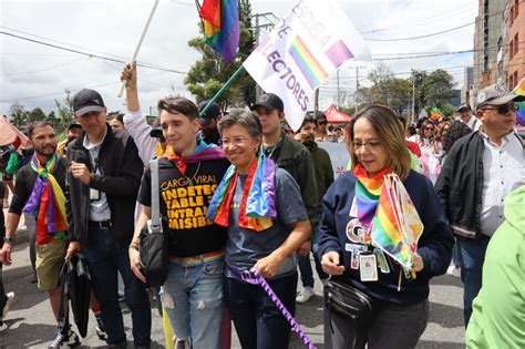 Bogotá marchó con orgullo Comunidad LGBTI inició la conmemoración del Día mundial del Orgullo gay